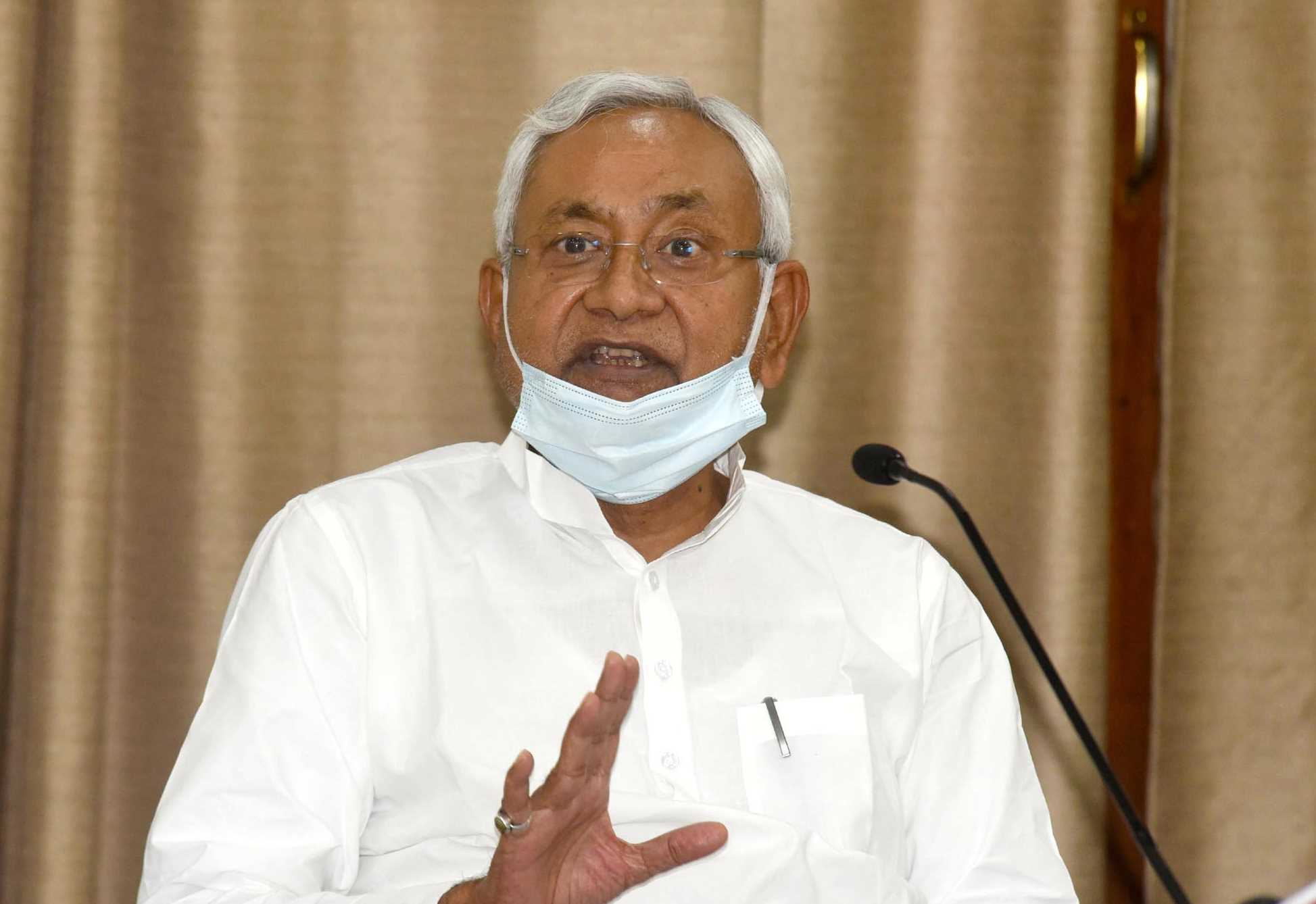 नीतीश ने विपक्ष पर किया कटाक्ष, समाज सुधार के बारे में जानकारी नहीं, वह क्या कहेगा